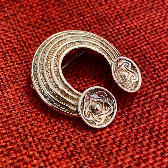 BROOCH PIN STERLING SILVER IRISH CELTIC DESIGN